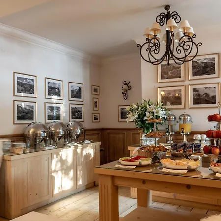 Rajka Bed & Breakfast *